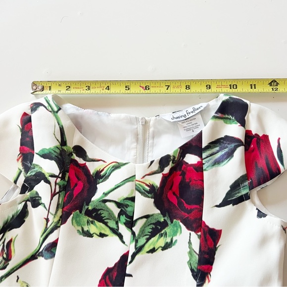 CHASING FIREFLIES Rose Print Dress - Picture 14 of 16